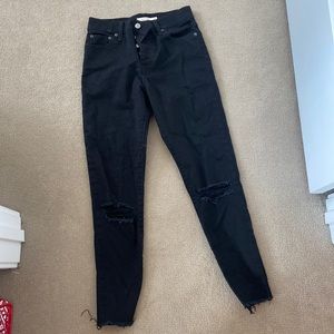 LEVI Wedgie Skinny Jean